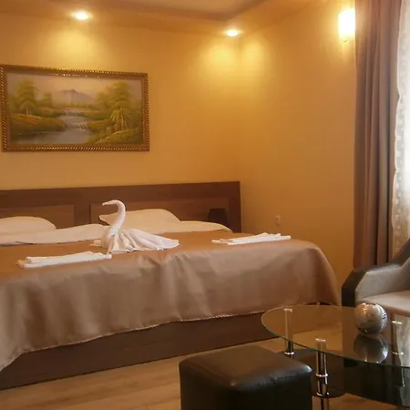 Border House Guest house *